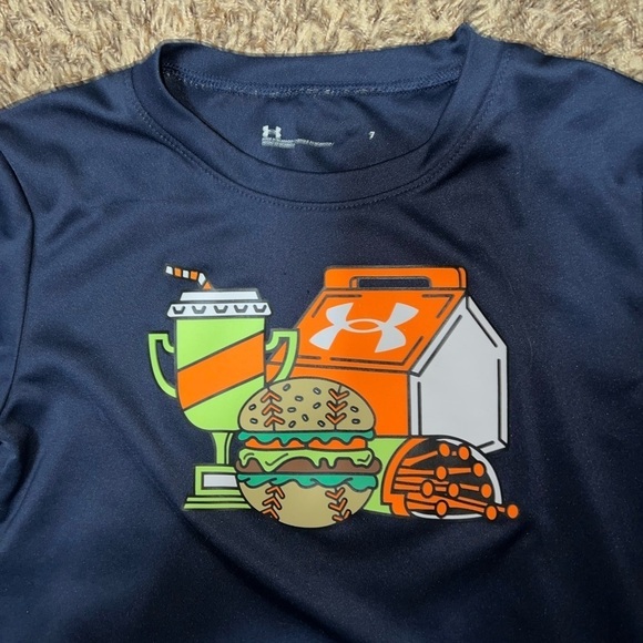 Boys Under Armour shirt, size 7 - Picture 2 of 3